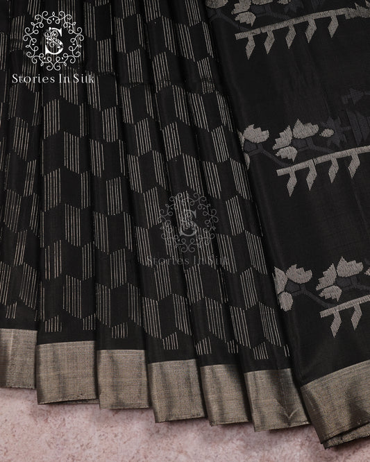 Black Beauty Floral Pure Silk - ANA215