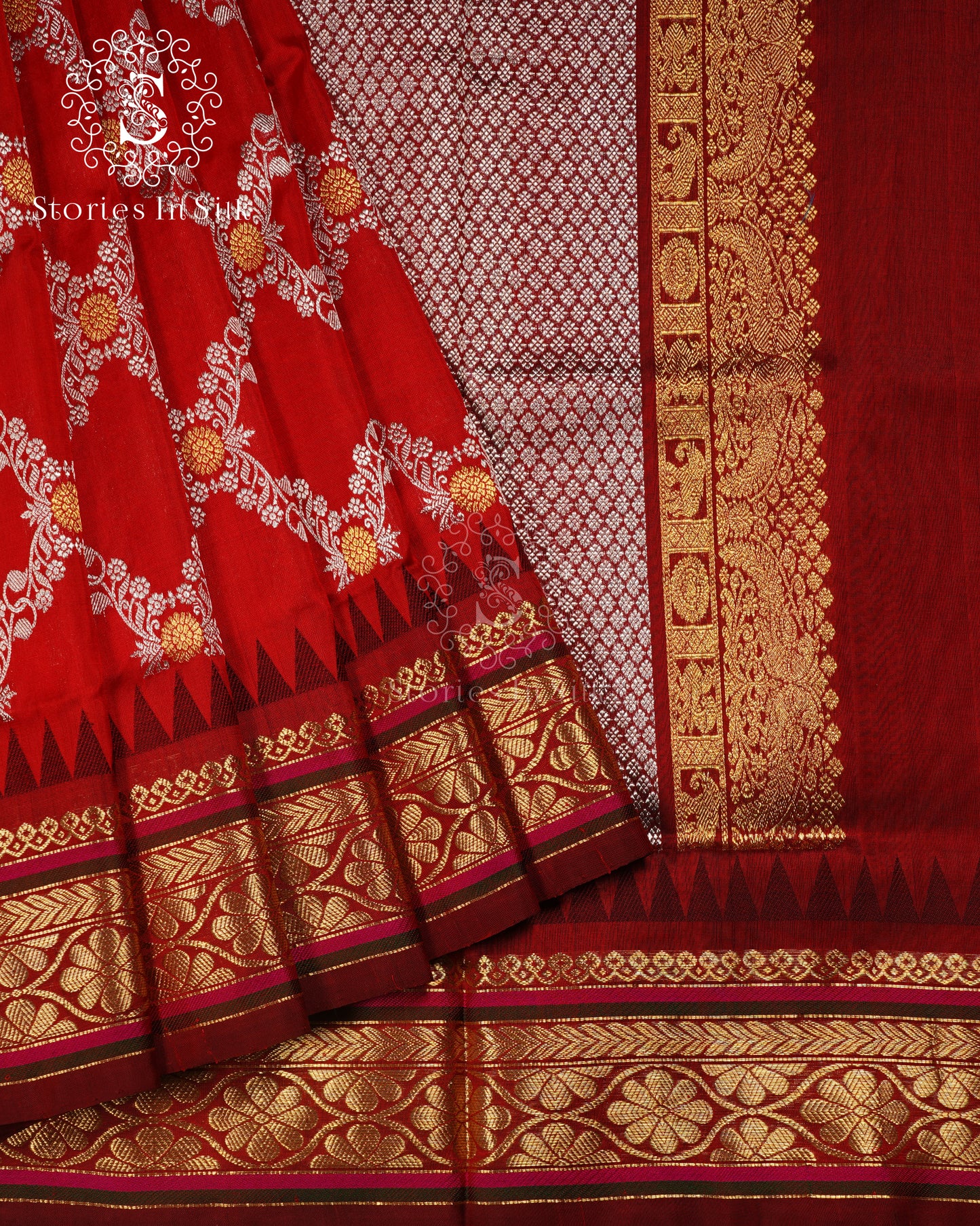 Crimson Elegance Pure Silk Saree - NS054