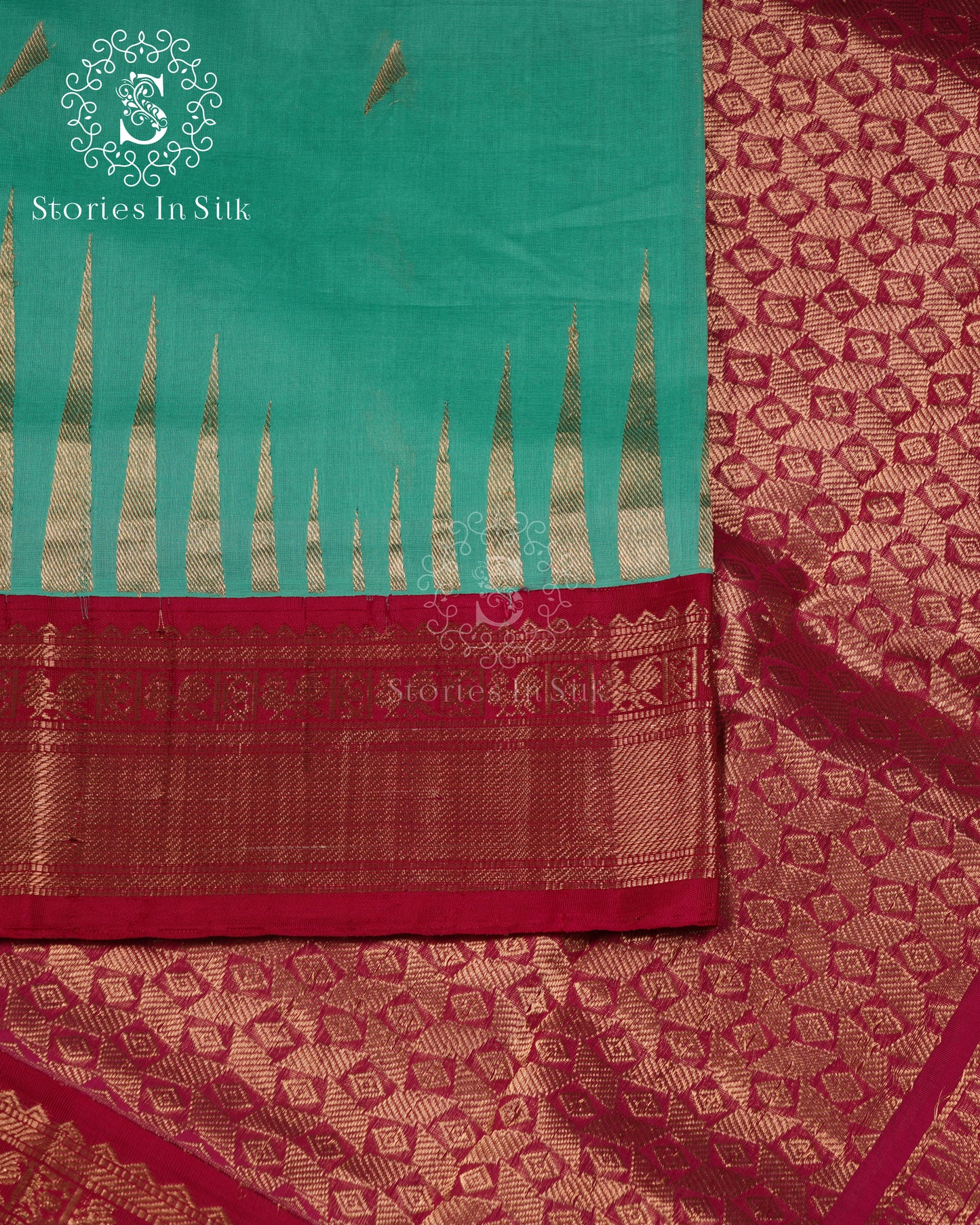 Classic Crimson Zari Border Saree - MAN108