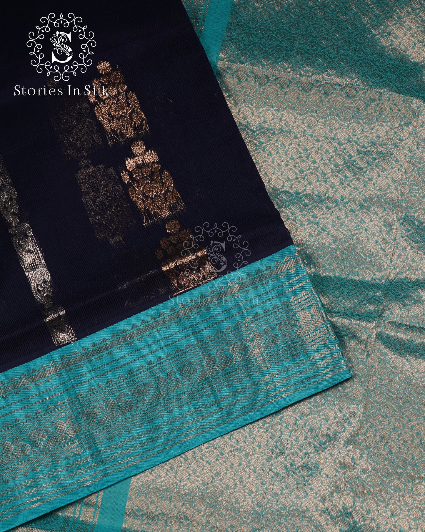 Navy Teal Elegance Silk Cotton Saree - MAN107